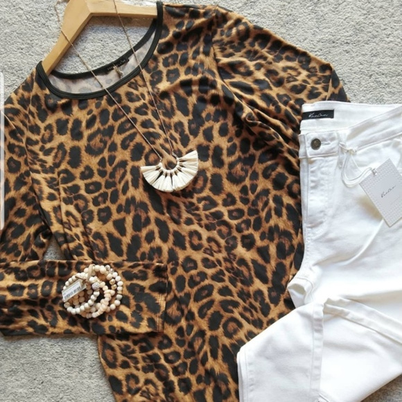 MODA ME COUTURE Tops - CASUAL DOLLZ Leopard Print Top